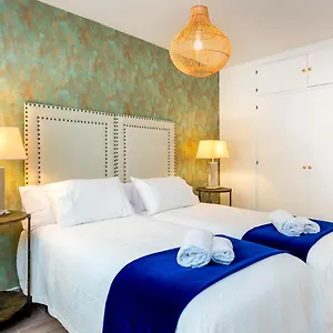 Genteel Plaza De Flores Apartment Malaga